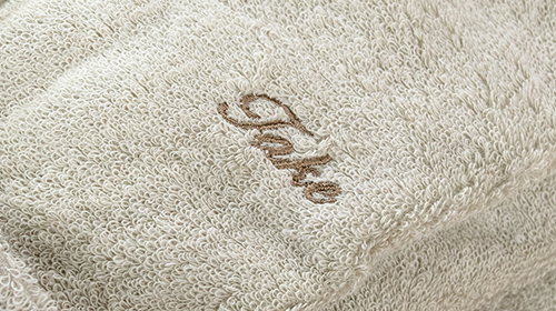 名入れ ギフト たおる タオル 今治タオル 名 刺しゅう オリジナル 刺繍 ギフト プレゼント プチギフト 贈る お祝い 贈り物 お返し 通販 祝い 名前入り 名前